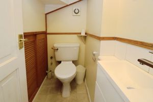 SARAN COURT- click for photo gallery